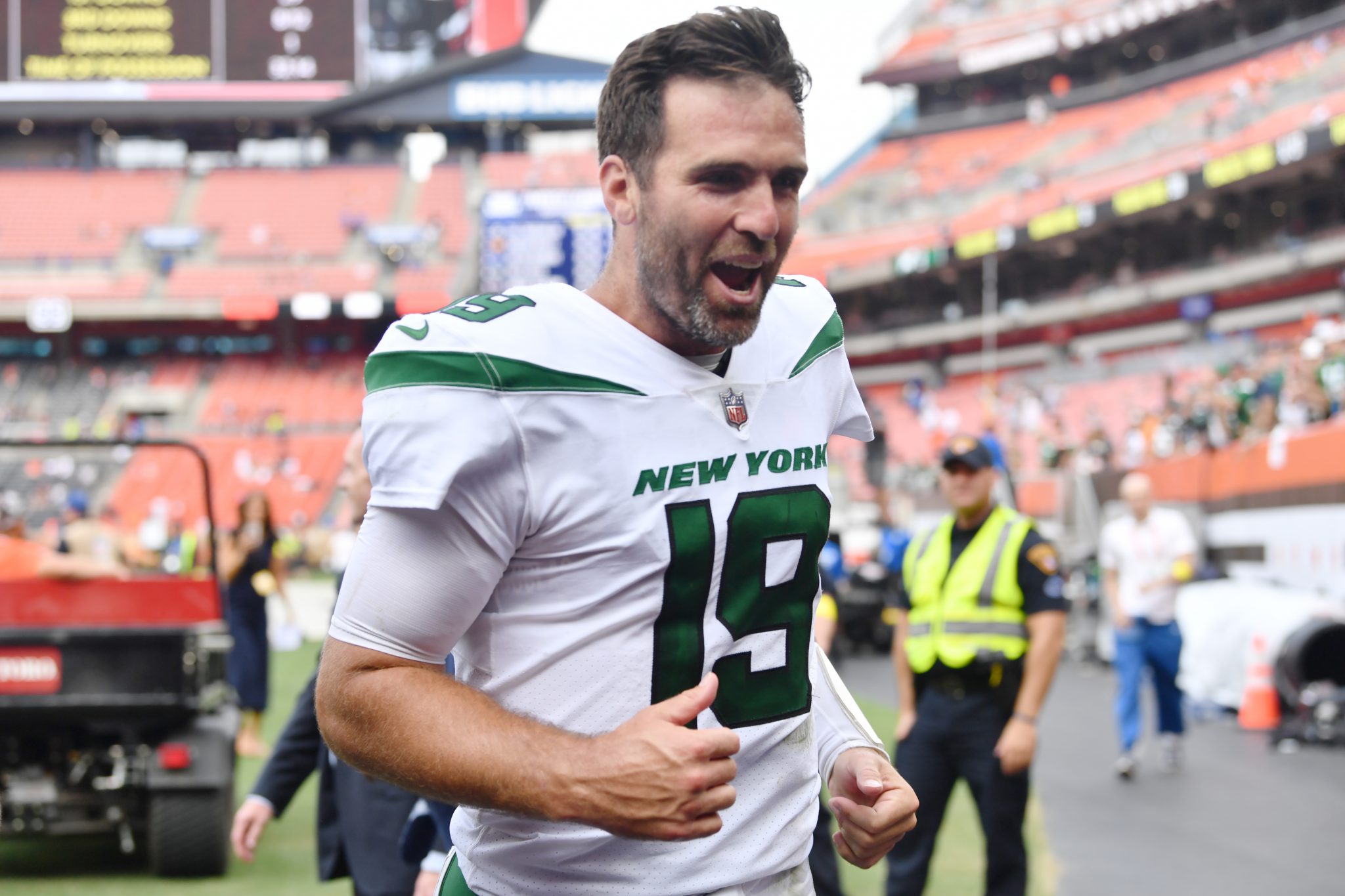 Jets, Flacco SHOCK Browns; Come Back From 13 down with under 200 to go