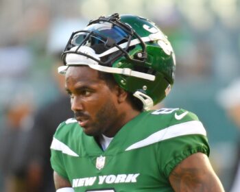 Elijah Wants Moore Targets Elsewhere; Jets Receiver Requests Trade Following Challenging Week