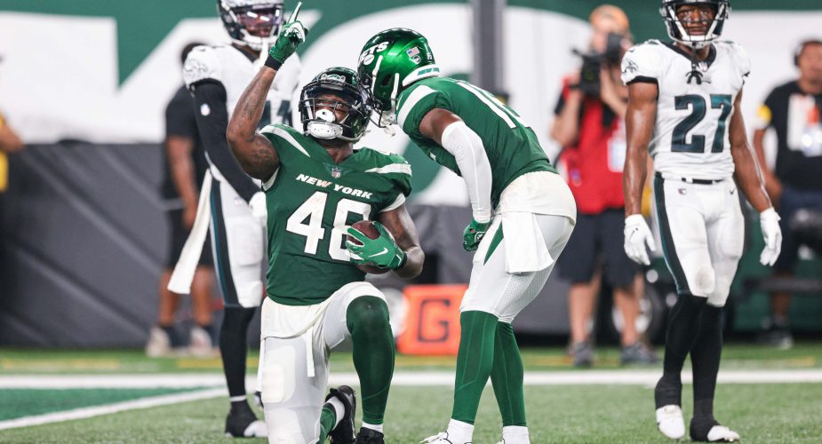 Jets Hope Veteran Additions Help in the Trenches