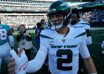 Jets see Positives on Both Sides of Ball in Dominant 27-0 Victory Over Panthers