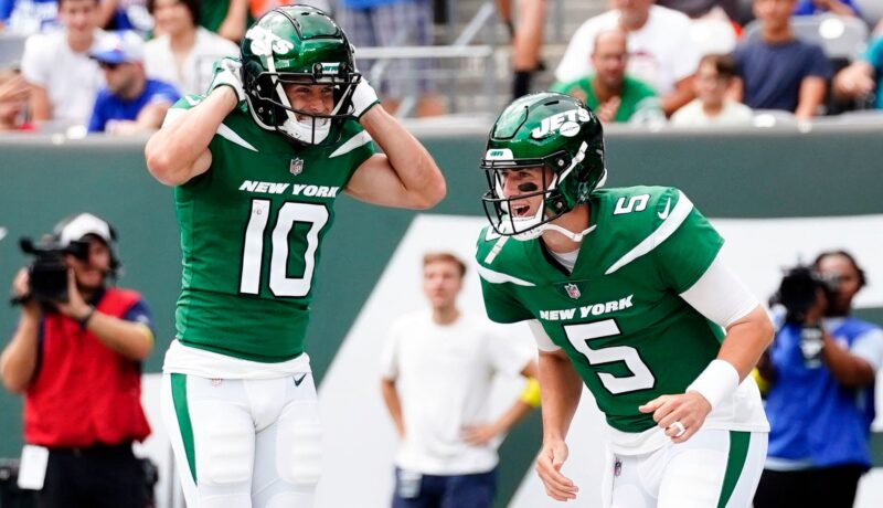 Jets Week 12 Inactive List vs Bears; Davis Returns, Robinson out for Mike White led Jets