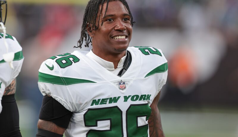 Pelissero: Brandin Echols Suspended Week One