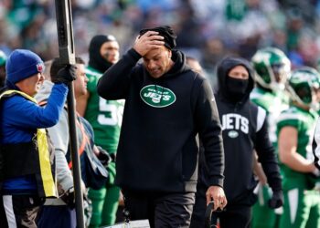 Jets Week 18 Inactive List @ Dolphins; One Final Ride for Flacco