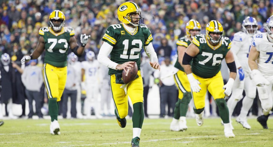 Aaron Rodgers and Packers Reportedly in Ongoing Talks With Jets