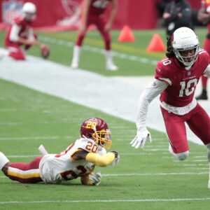 DeAndre Hopkins Release Official; Receiver Free to Sign Immediately