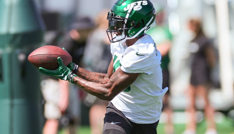 Jason Brownlee Makes Jets Initial 53 man Roster