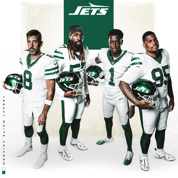 Jets unveil 'stealth black' helmets to pair with black jerseys for