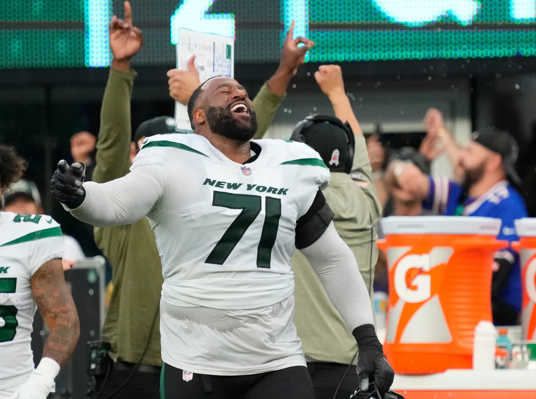 NFL Buffalo Bills at New York Jets - JetNation.com - New York Jets Blog & Forum Duane Brown