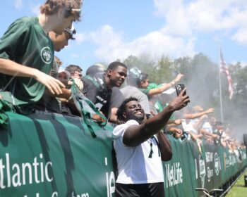 Mekhi Becton Play Improving; How Close is Jets 2022 Draft Class to “Perfect”?