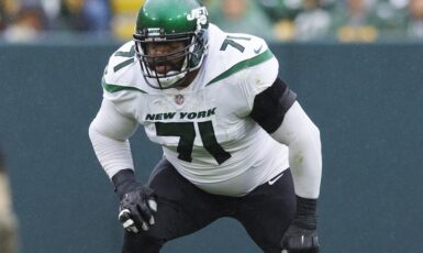 Duane Brown Misses Practice as Jets Bring Back Familiar Face at Tackle