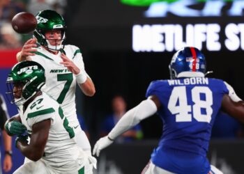 Jets add Boyle to Active Roster, Elevate two From Practice Squad