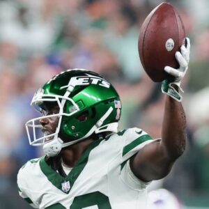 Jets Will be Without Tony Adams and Wes Schweitzer vs Patriots