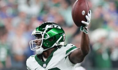 Jets Will be Without Tony Adams and Wes Schweitzer vs Patriots