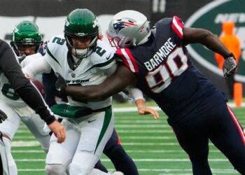 Cimini: Jets Locker Room not Happy With Saleh Protecting Zach Wilson