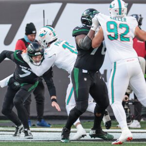 Pathetic Jets Offense Flops With Tim Boyle Versus ‘Phins in 34-13 Loss