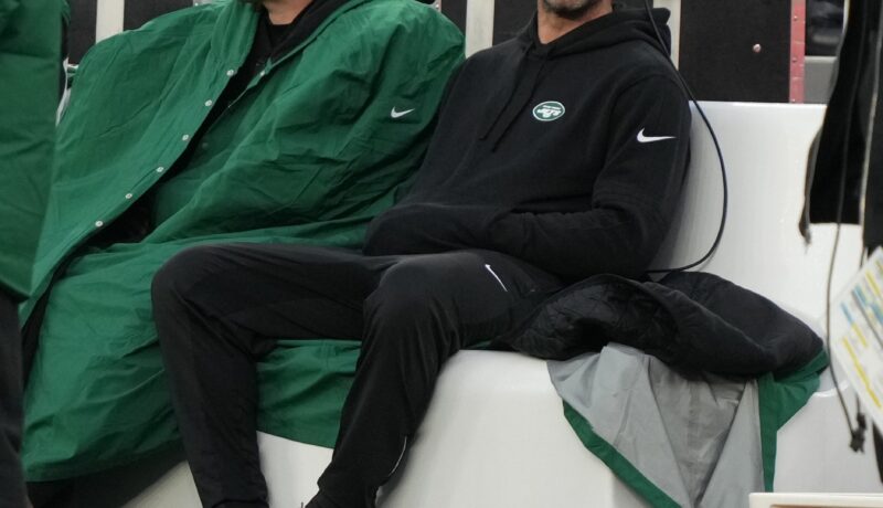 NY Jets Injury Report: Zach Wilson Out, Carter Warren to Start at RT