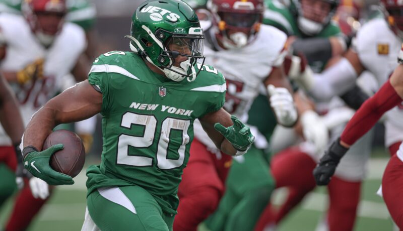 Breece Hall Awaiting Trade?  RB Sends out Cryptic Tweet