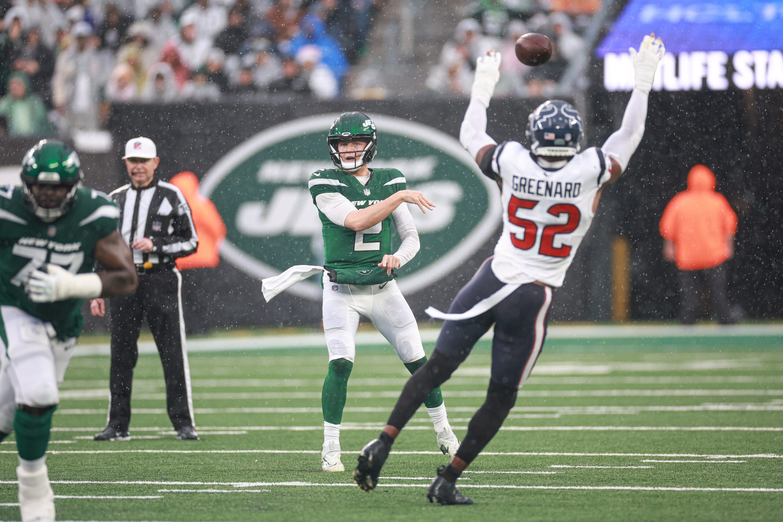 Zach Wilson Leads Gang Green to 30-6 Victory Over Texans