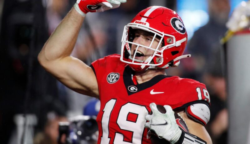 Trade Down or Stand Ground: The New York Jets Crucial Decision in the 2024 NFL Draft