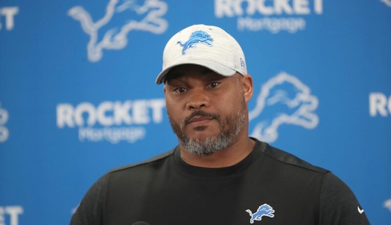 Deuces!  Staley Turns Down Jets to Join Browns as RB Coach