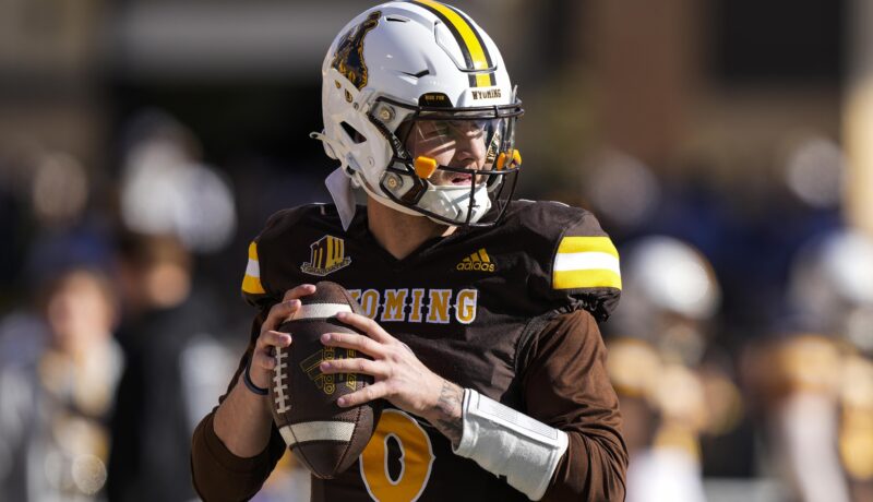 A Closer Look at Jets UDFA Quarterback Andrew Peasley