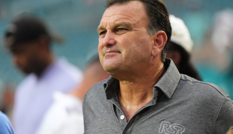 A Reddick Resolution?  Super Agent Rosenhaus Enters Picture
