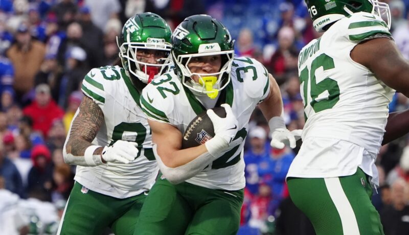 Jets Skill Position Camp Battles to Kick off; Who Wins out?