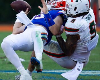 New York Jets Trade Up and Select DE Tyler Baron in Round 5