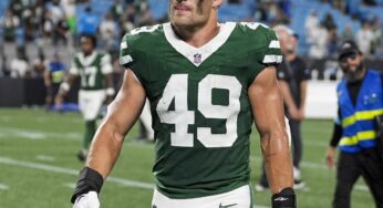 Eight Jets Players new Brass Took Extra Time to see up Close