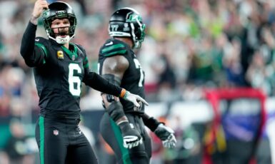 Jets Punt Thomas Morstead, add Kai Kroeger to Roster
