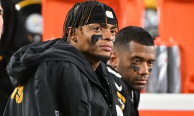 Up and Down day for Justin Fields at OTAs as Receivers Shine