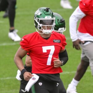 Ranking all 32 Starting QB’s; Where Does Justin Fields Land?