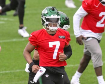 Ranking all 32 Starting QB’s; Where Does Justin Fields Land?