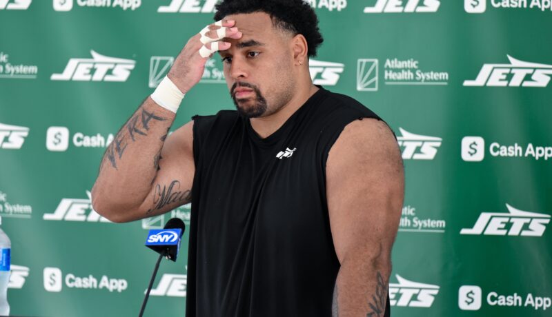 Report: Alijah Vera-Tucker Suffers Torn Triceps, Season in Jeopardy