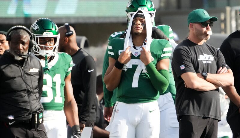 Jets QB Outlook: Top Veteran Options If New York Drafts a Quarterback in 2026
