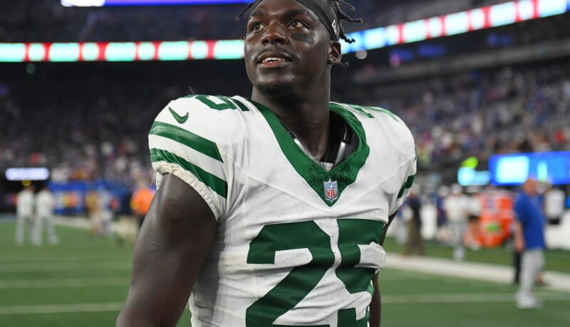 Jets add Big-Armed QB to Practice Squad, Move Safety to 53